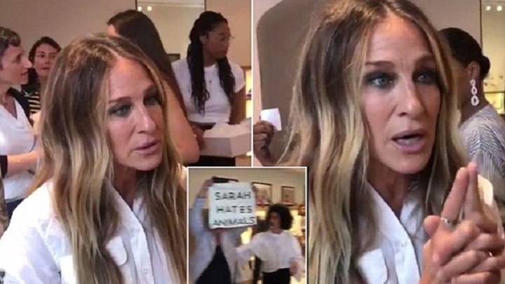 Ακτιβιστές την “έπεσαν” στη Σάρα Τζέσικα Πάρκερ γιατί φορούσε γούνα – ΒΙΝΤΕΟ