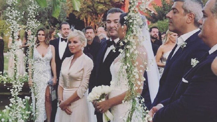 Ρέμος – Μπόσνιακ: Παντρεύτηκαν με την κόρη τους παρανυφάκι – ΦΩΤΟ – ΒΙΝΤΕΟ