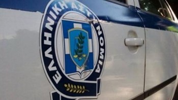 Απείλησαν με όπλο 21χρονη και αφαίρεσαν άγνωστο χρηματικό ποσό – Οι γονείς της ήταν στη ΔΕΘ