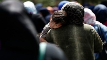 Επείγουσα έκκληση των Γιατρών Χωρίς Σύνορα: Διώξτε τώρα τα παιδιά από την Μόρια