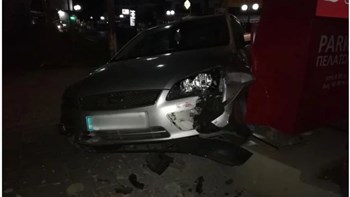 “Κινηματογραφικό” τροχαίο στην Κρήτη: Τον τράκαρε, τον έσυρε στο δρόμο,  τον πέταξε πάνω σε μία πινακίδα κι εξαφανίστηκε