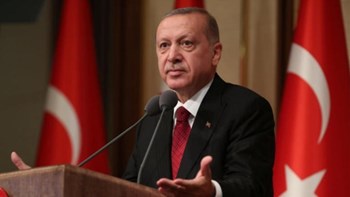 FT: Η Τουρκία χρειάζεται απεγνωσμένα χρήματα και μόνο το ΔΝΤ μπορεί να τα δώσει