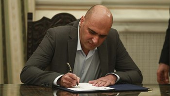 Ο υφυπουργός Πολιτισμού Κωνσταντίνος Στρατής στον Realfm 97,8: Θα εξαιρεθούν από τη λίστα που δόθηκε στο Υπερταμείο αρχαιολογικοί χώροι και μουσεία