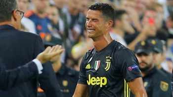 Η UEFA… σκουπίζει τα δάκρυα του Ρονάλντο με ελαφριά τιμωρία
