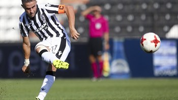 Προχωρημένες επαφές για… αύξηση στον Πέλκα