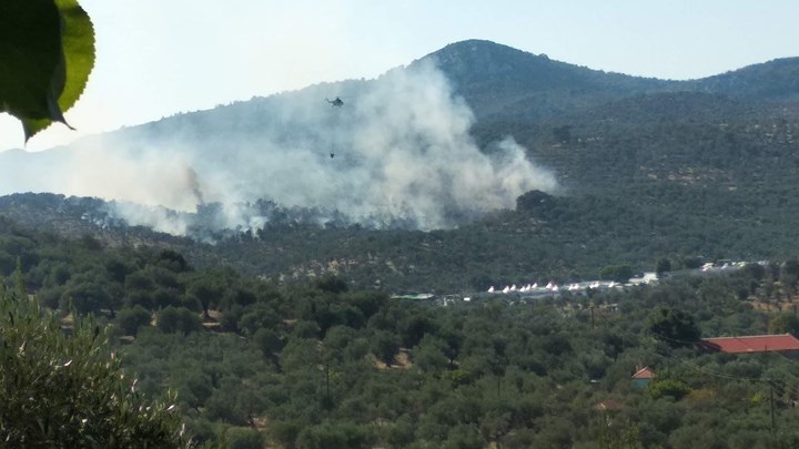 Σε εξέλιξη φωτιά στη Μόρια – ΦΩΤΟ – ΒΙΝΤΕΟ