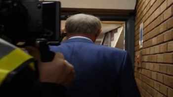 Αποθεώθηκε στο «Ολντ Τράφορντ» ο Σερ Άλεξ Φέργκιουσον – BINTEO