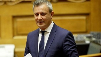 Βέττας: Να επανυπολογισθούν οι οφειλές στον ΟΑΕΕ