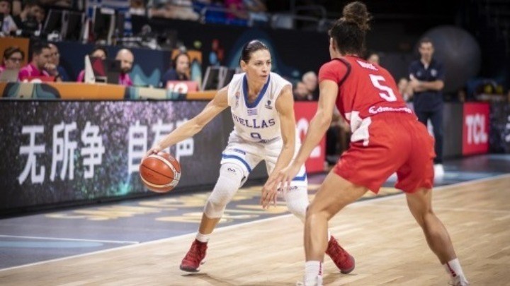 Πρεμιέρα με «βαριά» ήττα για την Εθνική