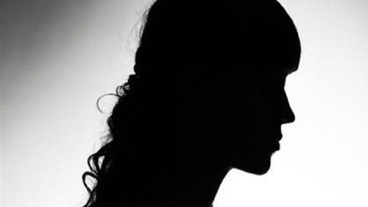 Σάλος στον Βόλο με τη “βίλα των οργίων” – Πώς ένας απατημένος σύζυγος “τσάκωσε” τη γυναίκα του