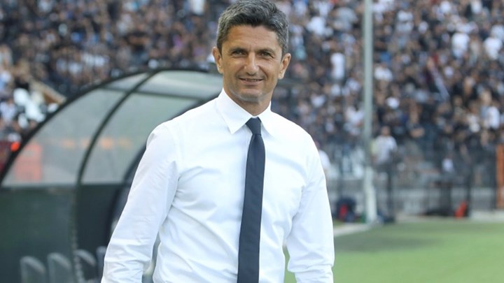 Σκέφτονται να μηνύσουν τον Λουτσέσκου οπαδοί της ΑΕΚ – Μελετά τις κινήσεις της η Ένωση