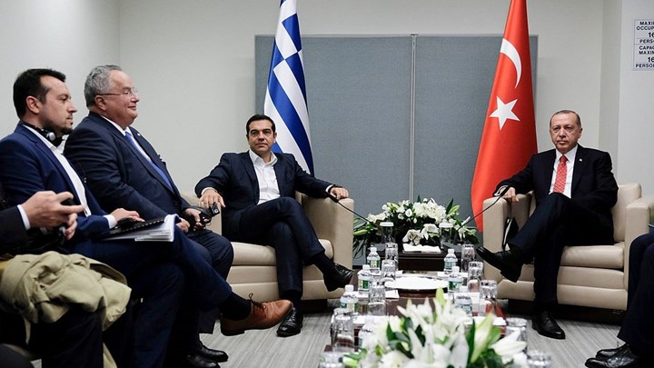 Ο Ερντογάν κάλεσε τον Τσίπρα στην Κωνσταντινούπολη – Η συζήτηση για την «θετική ατζέντα», το Κυπριακό και το Μεταναστευτικό