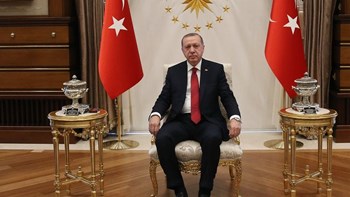 Την έκδοση Γκιουλέν ζήτησε ο Ερντογάν – Τι είπε για την οικονομική κρίση στην Τουρκία