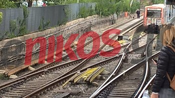 Έπεσε δέντρο στις γραμμές του ΗΣΑΠ στη Νέα Ιωνία – ΦΩΤΟ αναγνώστη