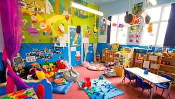 Κλειστοί οι δημοτικοί παιδικοί σταθμοί σε Αθήνα και Πειραιά την Παρασκευή