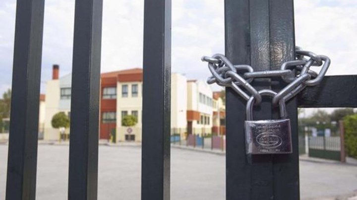 Κλειστά σε Ρέθυμνο και Χανιά όλα τα σχολεία την Παρασκευή