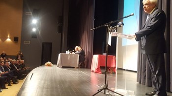 Παυλόπουλος: Η πρόοδος δεν είναι το ίδιο ταχύρρυθμη σε όλες τις επιστήμες