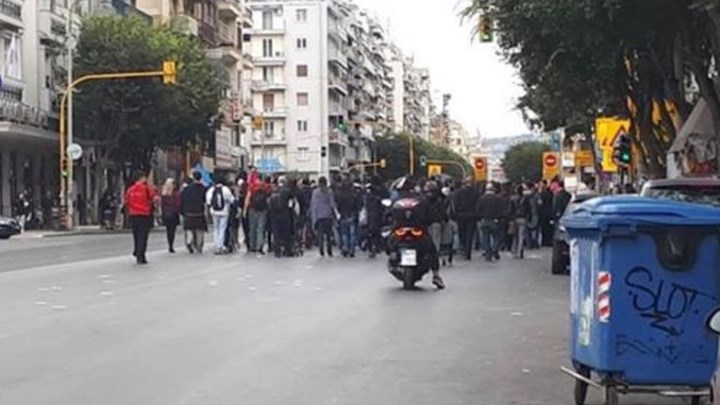 Πορεία για τον Ζακ Κωστόπουλο στην Θεσσαλονίκη – ΦΩΤΟ