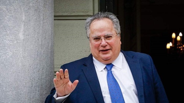 «Καρφιά» Κοτζιά σε Καμμένο: Ας βάλει σε ψηφοφορία θέμα πτώσης της κυβέρνησης