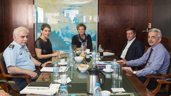 Για την αστυνόμευση στο κέντρο της Αθήνας συζήτησαν Γεροβασίλη, Παπακώστα και Καμίνης