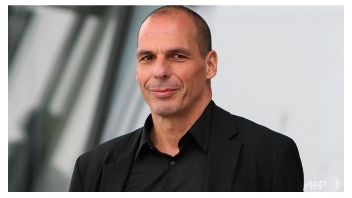 Το ειρωνικό tweet του Βαρουφάκη για την κυβέρνηση: Σε λίγο θα ανακαλύψει ότι η θάλασσα περιέχει αλάτι..