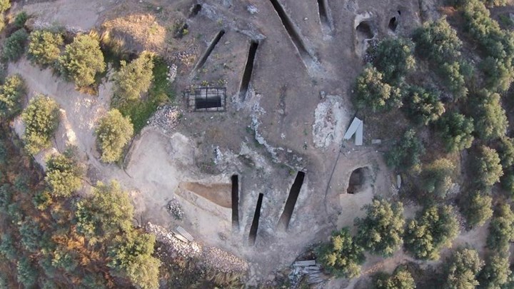Σπουδαίο εύρημα στη Νεμέα: Αποκαλύφθηκε ασύλητος τάφος στο μυκηναϊκό νεκροταφείο – ΦΩΤΟ