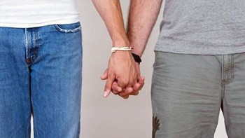 ΣτΕ: Συνταγματικό το σύμφωνο συμβίωσης για τα ομόφυλα ζευγάρια