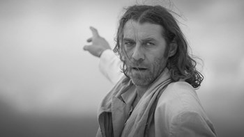 Ατύχημα για τον Στάνκογλου – Πώς βρέθηκε πεσμένος στην Πατησίων – ΦΩΤΟ