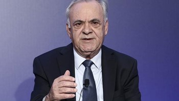 Δραγασάκης: Δεν βοηθούν η καταστροφολογία και ο μηδενισμός – Η Ελλάδα έχει ιδιόμορφο καπιταλισμό