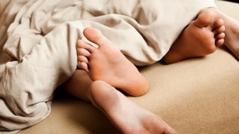 “Ροζ” σκάνδαλο: Βουλευτής είχε σχέση με παντρεμένη – Τους έπιασε στα πράσα ο απατημένος σύζυγος