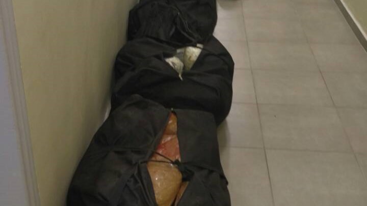 Συλλήψεις στη Θεσπρωτία – Προσπάθησαν να περάσουν 76 κιλά χασίς