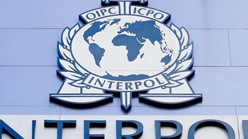 Θρίλερ με την εξαφάνιση του αρχηγού της Interpol – Ζητά εξηγήσεις από το Πεκίνο
