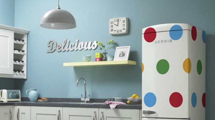 Πώς να διώξετε τις άσχημες μυρωδιές από το ψυγείο