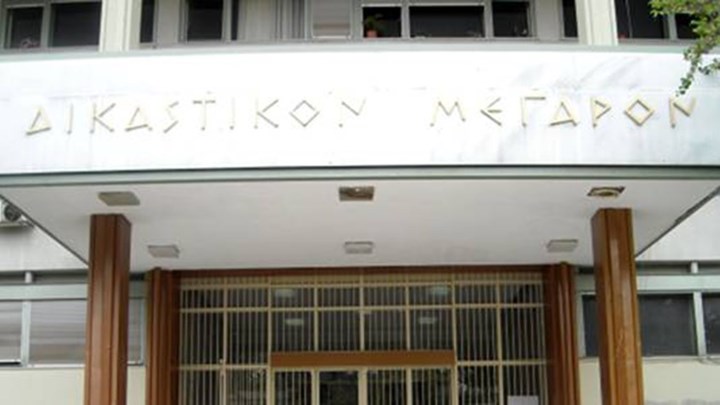 Δύο δικαστικές αποφάσεις φέρνουν τα πάνω-κάτω – Δικαιώνονται εργαζόμενοι για 13ο και 14ο μισθό