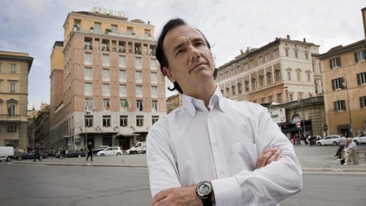 Ξαναχτύπησε ο χάκερ που “πέθανε” τον Κώστα Γαβρά – Δείτε το νέο του “θύμα”