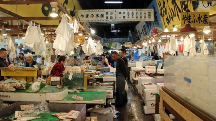 Τέλος εποχής για την διάσημη ψαραγορά Τσουκίτζι του Τόκιο – Αλλάζει τοποθεσία έπειτα από σχεδόν έναν αιώνα λειτουργίας