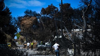Ο Γολγοθάς των πυρόπληκτων στο Μάτι- Χωρίς σπίτια λόγω της γραφειοκρατίας