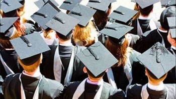 Μπόνους… μετεγγραφής σε φοιτητές με πολύ χαμηλά εισοδήματα – Όλες οι λεπτομέρειες