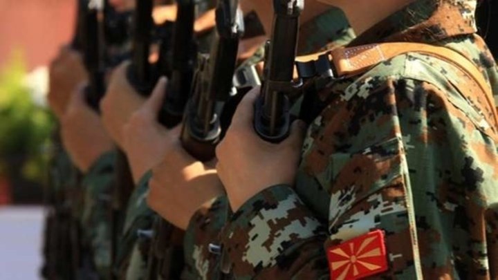 Σκοπιανά ΜΜΕ: Στρατιώτες μας άνοιξαν πυρ στα σύνορα με την Ελλάδα