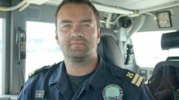 Μεσίστιες οι σημαίες την Πέμπτη σε όλες τις μονάδες της Λέσβου προς τιμήν του αδικοχαμένου Υποπλοιάρχου