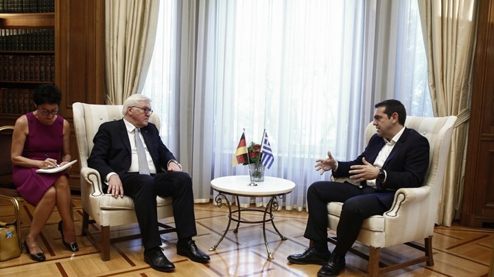 Στάινμαϊερ: Συγγνώμη για τις φρικαλεότητες των ναζί στην Ελλάδα – ΒΙΝΤΕΟ