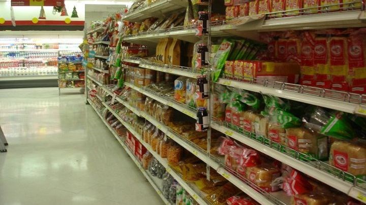 Ζευγάρι ρήμαζε σούπερ μάρκετ στην Φθιώτιδα