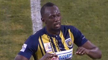 Δείτε τα πρώτα γκολ του ποδοσφαιριστή Μπολτ – ΒΙΝΤΕΟ