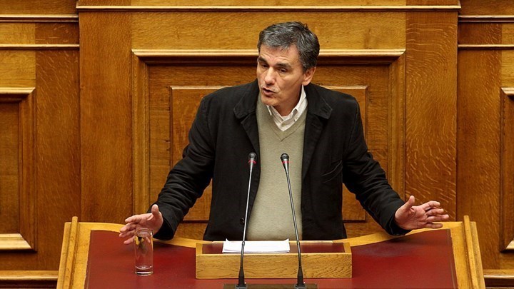 “Όχι” Τσακαλώτου στην ΑΔΕΔΥ για επαναφορά του 13ου και 14ου μισθού