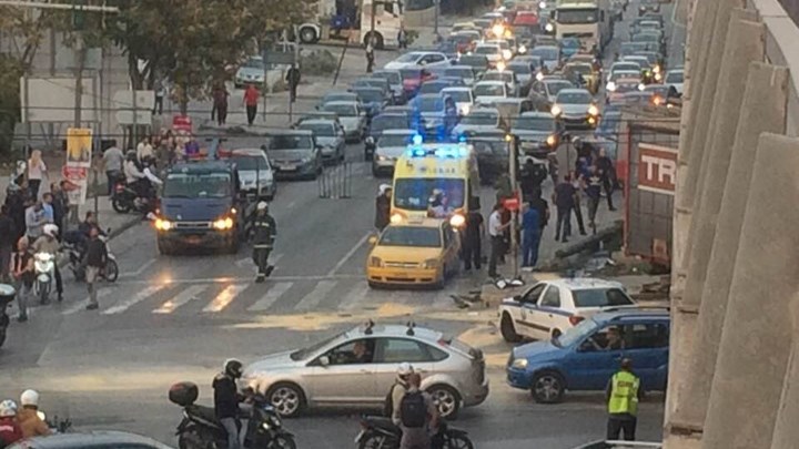 Κυκλοφοριακό κομφούζιο από το σοβαρό τροχαίο στον Κηφισό – ΦΩΤΟ