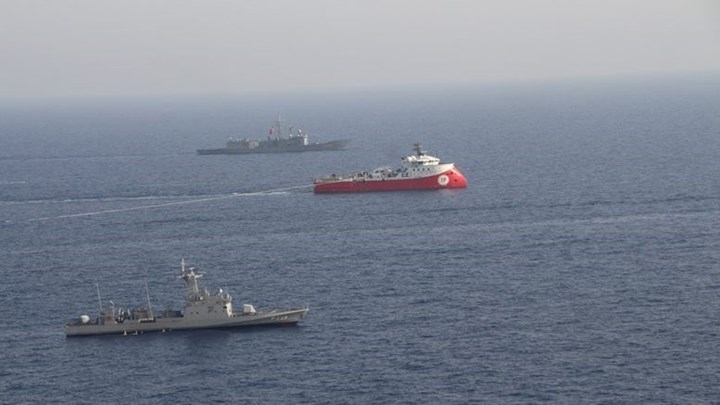 Αποκαλυπτικός διάλογος μεταξύ της ελληνικής φρεγάτας και Barbaros: “Καλείσαι να εξέλθεις από την περιοχή”