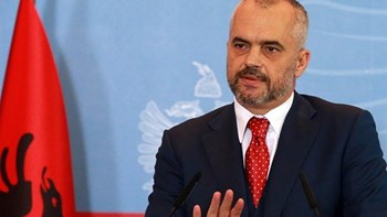 Έντι Ράμα: Χαρούμενα γενέθλια στην Δημοκρατία της Βόρειας Μακεδονίας