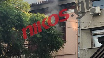 Υπό πλήρη έλεγχο η πυρκαγιά σε εστιατόριο στο κέντρο της Αθήνας