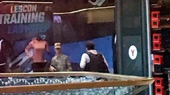 Αναστάτωση στην Τουρκία – Στρατιώτης κρατούσε ομήρους σε εμπορικό κέντρο – ΦΩΤΟ