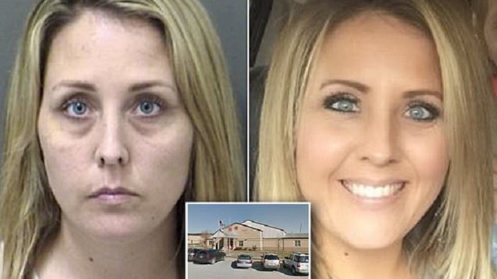 Δασκάλα έκανε σεξ με δύο μαθητές της – Έστελνε γυμνές φωτογραφίες μέσω Snapchat